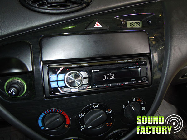 Уставновка: Автомагнитола в Ford Focus I Установка: Автомагнитола в Ford Focus I